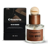 1Roadtrip light teakwood diffuser on the dashboard for a refined scent cue.