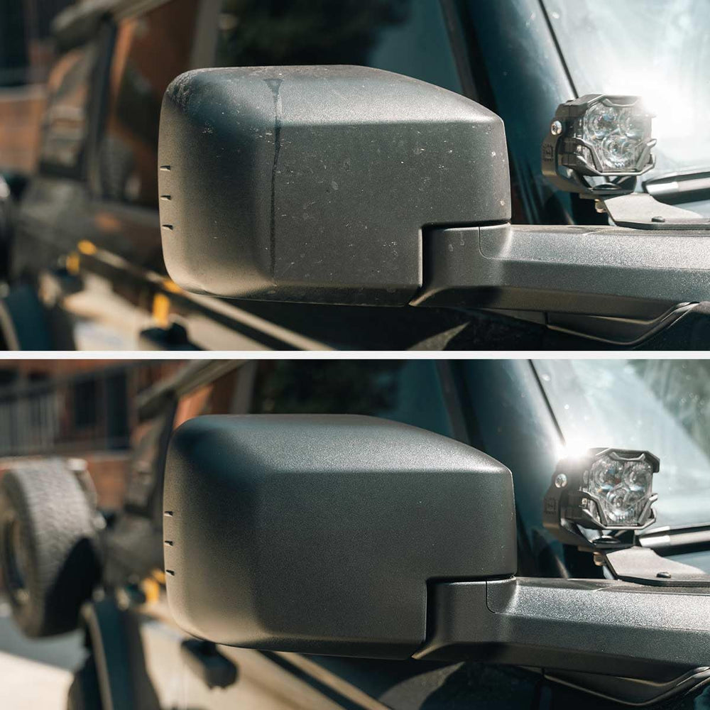 3D Bug Remover applied to a mirror delivers streak-free shine.