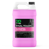 3D Final Touch Quick Detail Spray bottle delivering showroom gloss on a car