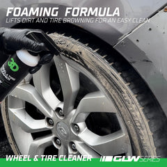 3D GLW Series preps tires before applying tire dressing for even shine.
