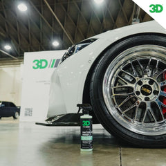 3D Waterless Car Wash brightens a motorcycle finish.