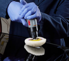 3M Perfect-It Hook It back-up pad compatibility for easy attachment.