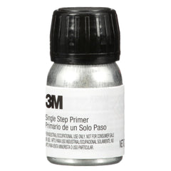 3M primer bottle in workshop with user-friendly design