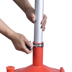 A A IN heavy-duty casters provide smooth rolling in any workspace.