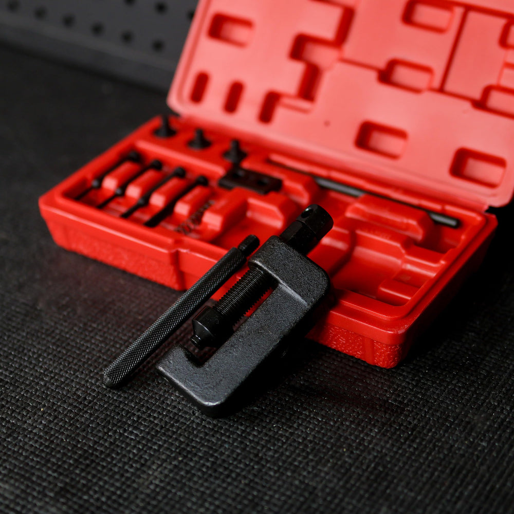 ABN chain breaker tool kit handles and levers provide precise control during operation.