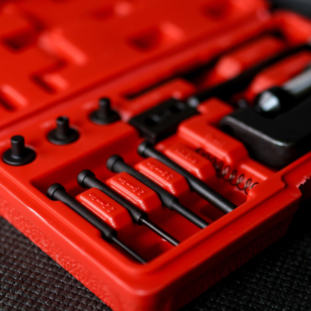 ABN chain breaker tool kit riveters and springs ensure smooth riveting and removal.