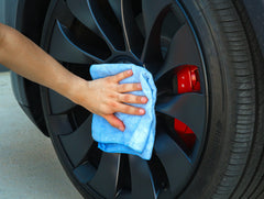 Aero Cosmetics wipe-dry-action delivers a clean shine with minimal effort.