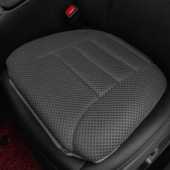 AEROiVi booster seat cushion top view shows breathable mesh for cooling comfort.