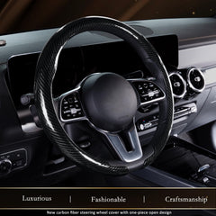 Aimato steering wheel cover protects against wear with scratch-resistant finish
