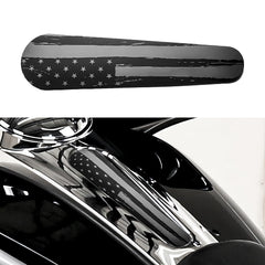 Alicatong American US Flag Dash Insert on Harley Street Glide for a bold accent.