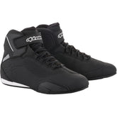 Alpinestars Sektor quick-lace system for a secure, adjustable fit on every ride.