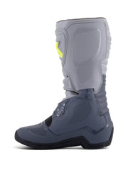 Alpinestars Tech 3 extended gaiter sealing out water and dirt on the boot