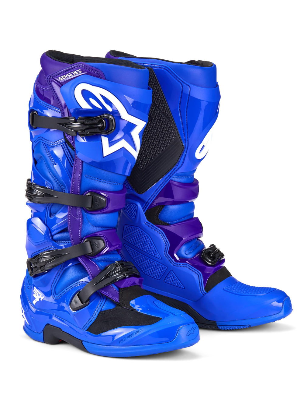 Alpinestars Tech 7 buckle system shown for quick-release, secure closure.