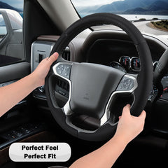Aotoyou non-slip grip promotes safer handling during city or highway driving.
