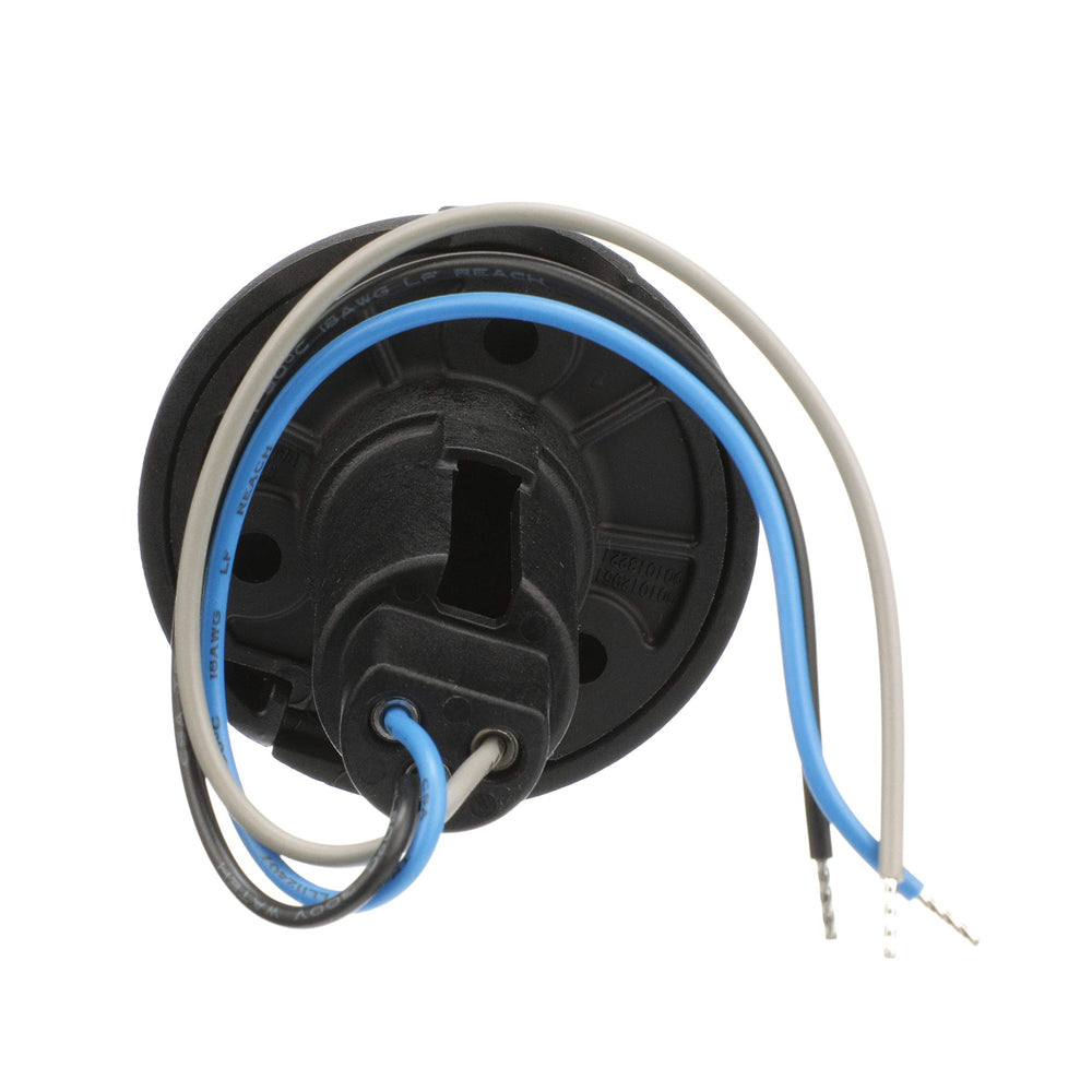 Attwood LightArmor base low-profile housing helps prevent water pooling.