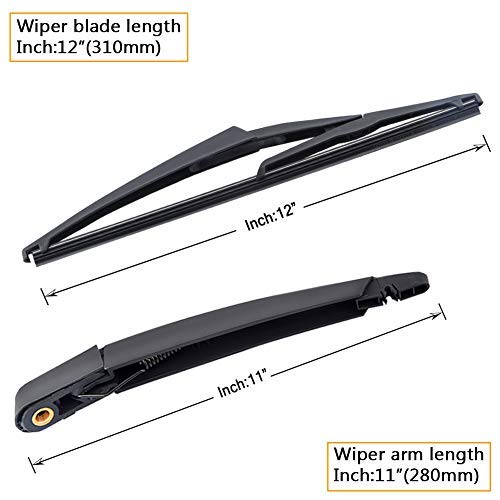 AUTOBOO rear wiper blade on Nissan Juke demonstrates consistent compatibility.