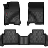 AutoBull front row floor mats protect Chevy Colorado/Canyon interior from mud and spills.