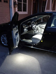 AUTOGINE Prius license plate lights ensure visibility at night