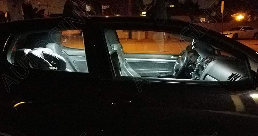 AUTOGINE RAV4 LED kit packaging shows compatibility and warranty.