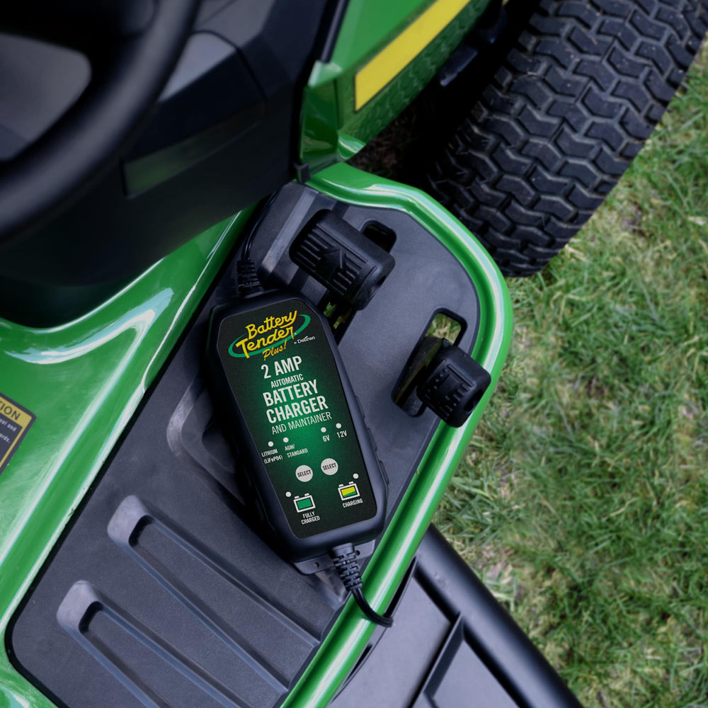 Battery Tender 6V/12V charger side view highlighting compact profile