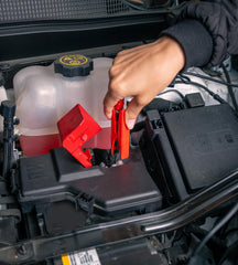 Battery Tender 7.5-amp fuse for overload protection during use