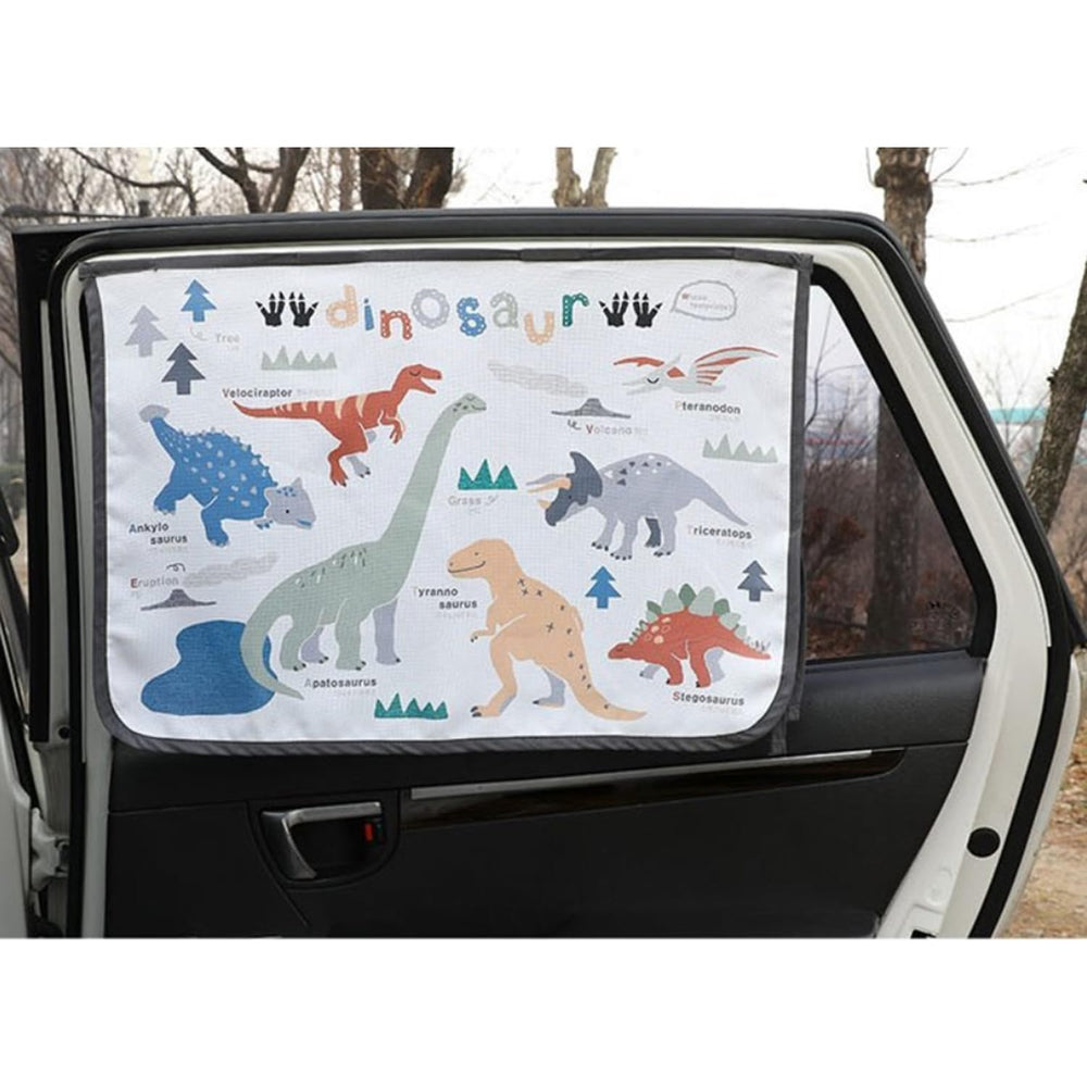 Bebedeco dinosaur side window sunshade provides quick sun protection for the car.