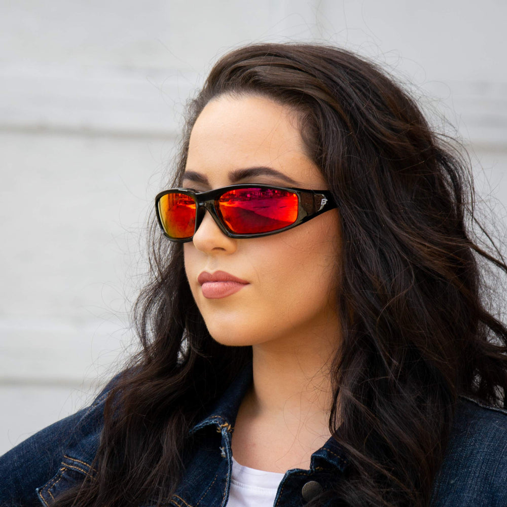 Birdz Oriole UV400 red lenses protect eyes from UV rays.