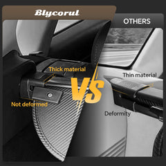 Blycorul carbon fiber texture finish enhances waterproofing and scratch resistance in CX-5 trunk.