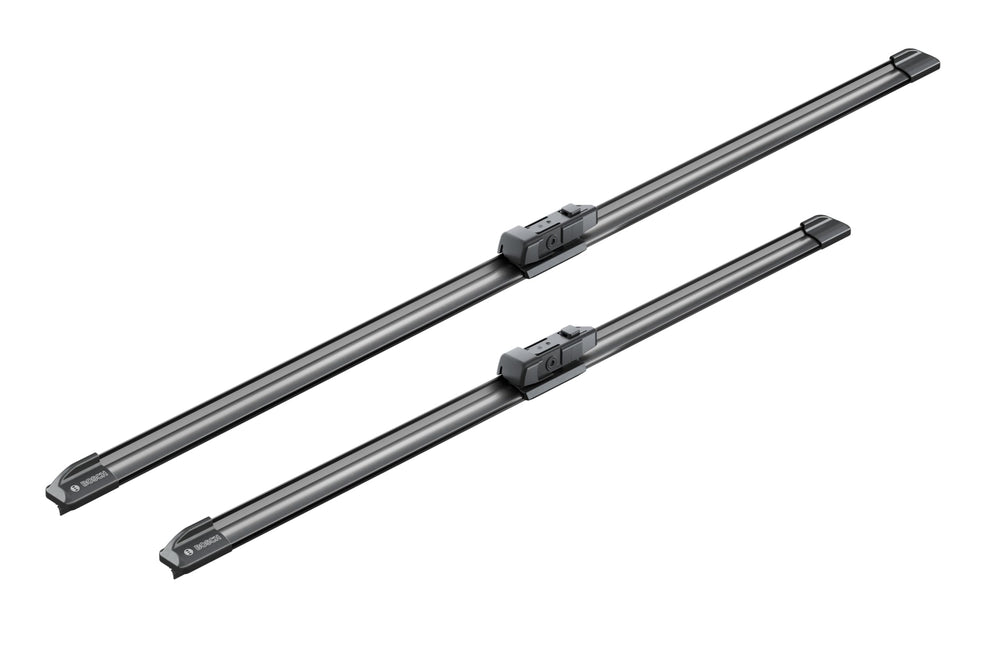 Bosch AeroTwin dual rubber with graphite coating for smooth wipe.