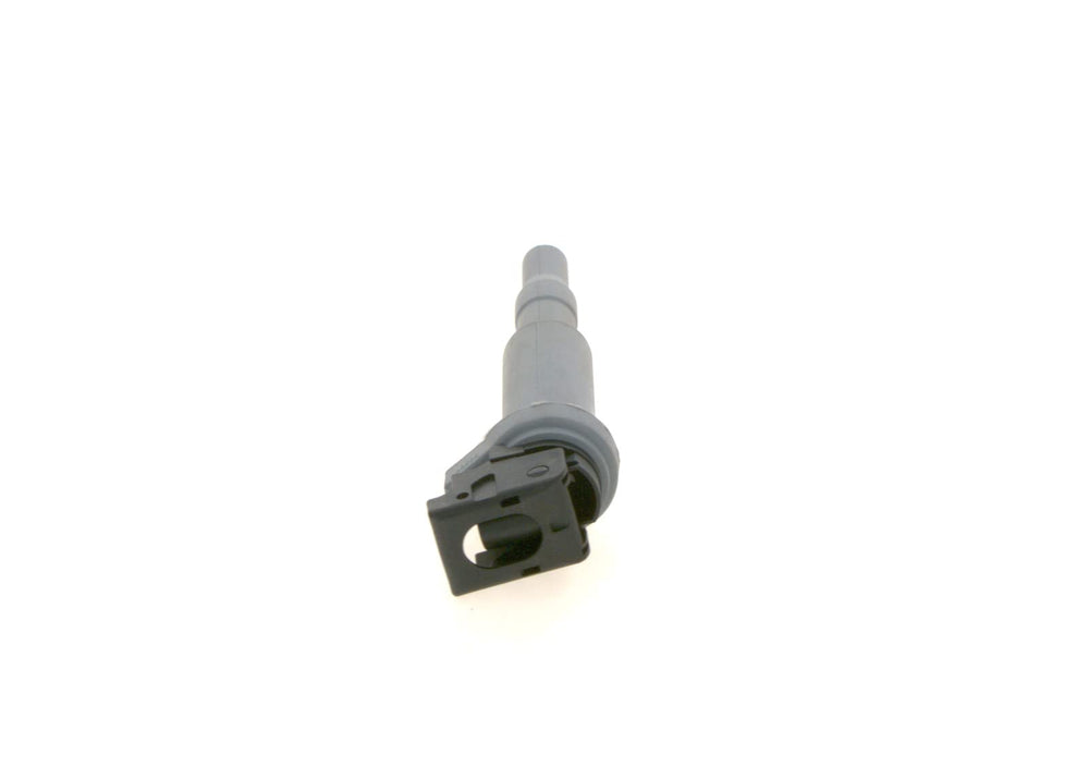 Bosch ignition coil for BMW M2 delivers strong spark for responsive acceleration.