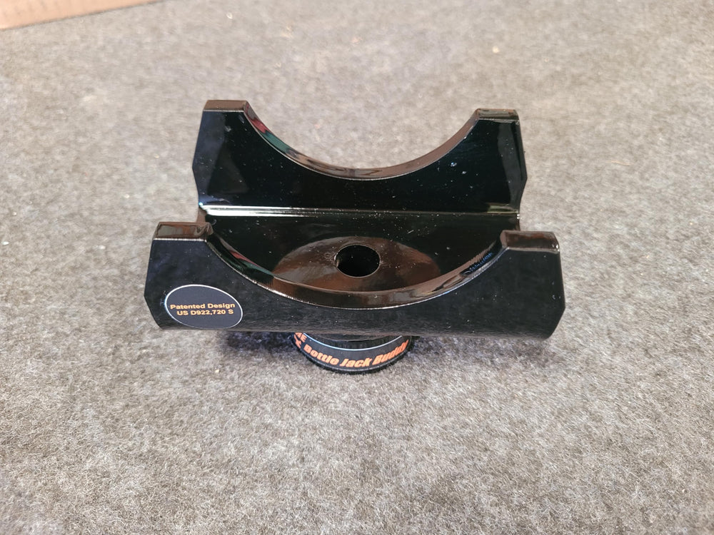 Bottle Jack Buddy enables roadside recovery with axle-based lifting.