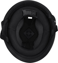 BwondMand ventilation system promotes airflow for comfortable year-round riding.