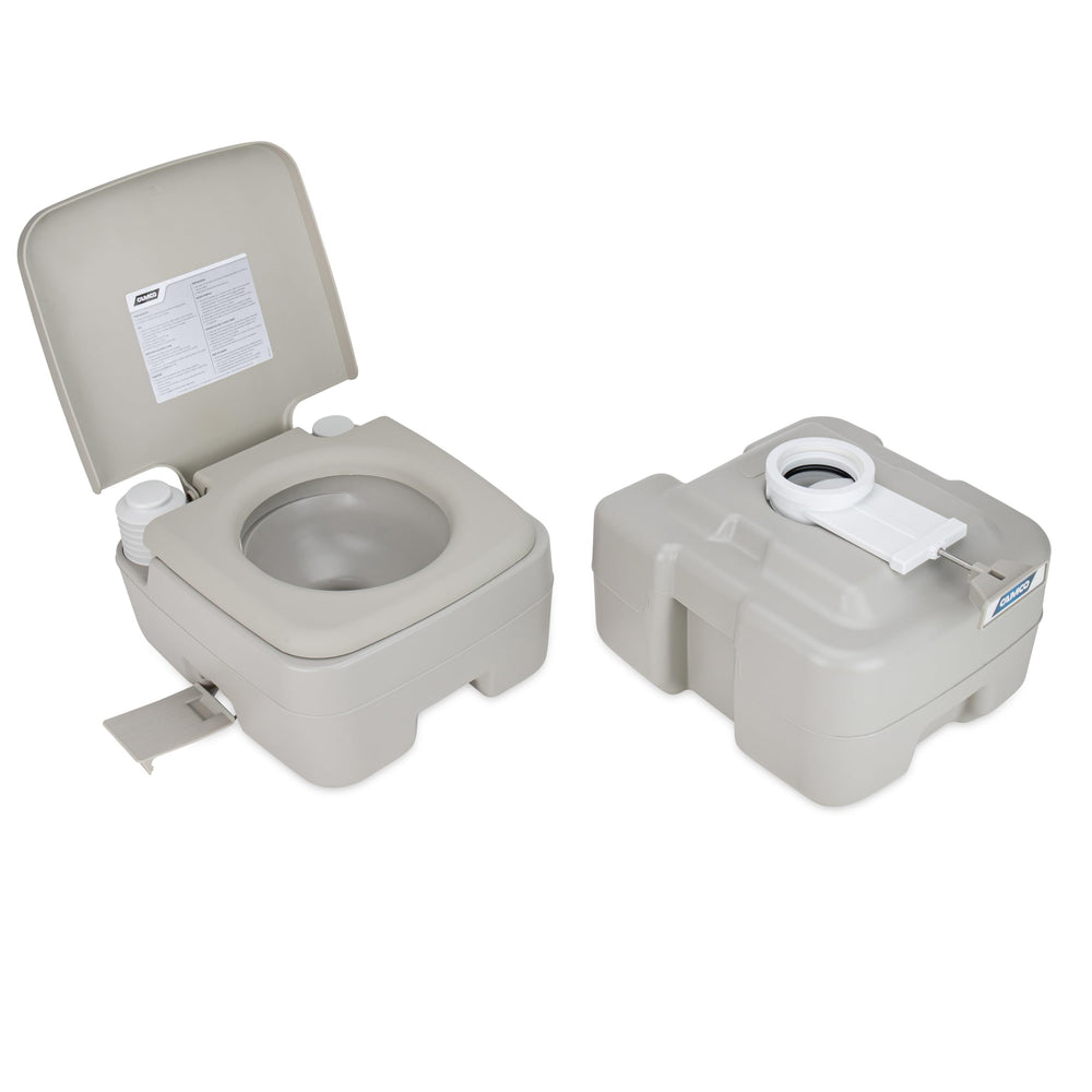 Camco bellow-type flush system delivers a thorough rinse.