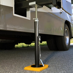 Camco Eaz-Lift height-adjustment pin enables easy 19-47 inch height changes.