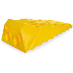 Camco Super Tri-Leveler supports up to 12,500 lb capacity for RVs.