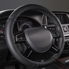 CAR PASS Classic Leather steering wheel cover close-up padding enhances grip and comfort.