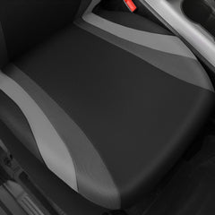 CAR PASS Line Rider Sporty kit includes two front covers and two headrest covers.