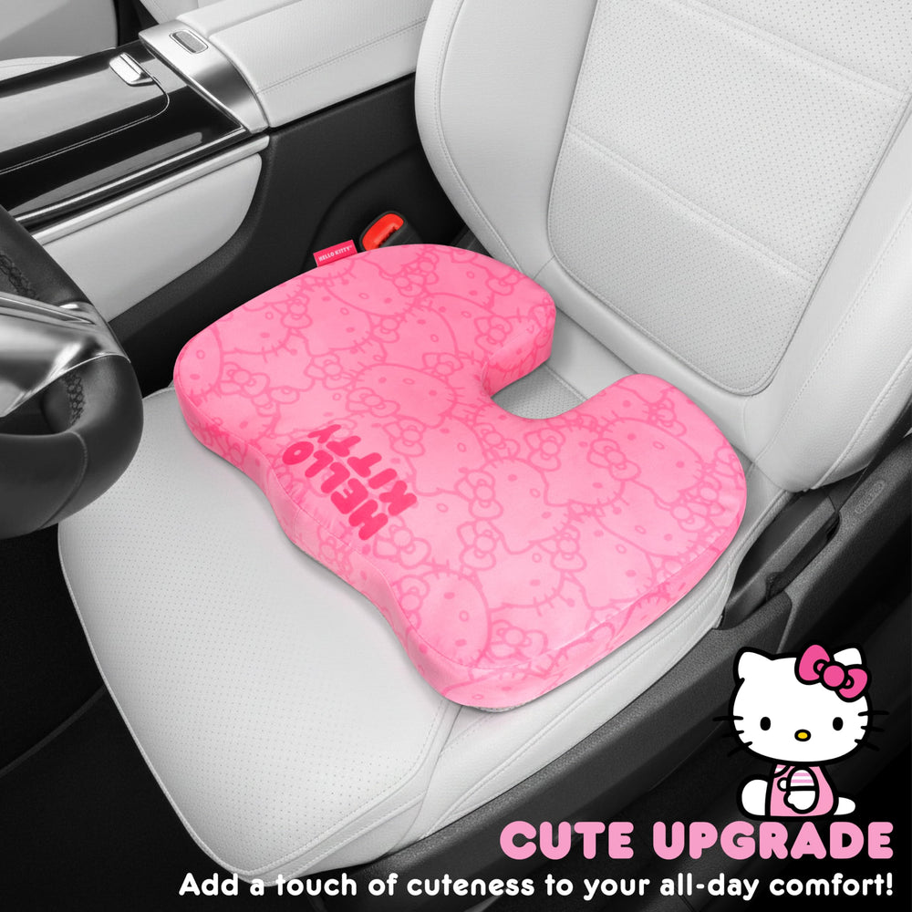 Carbella Hello Kitty cushion packaging highlights gift-ready design.