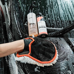CARPRO Descale removes waxes and sealants for polishing prep.