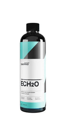 CARPRO ECH2O bottle with nozzle demonstrates gloss-enhancing wash for coated and non-coated surfaces.