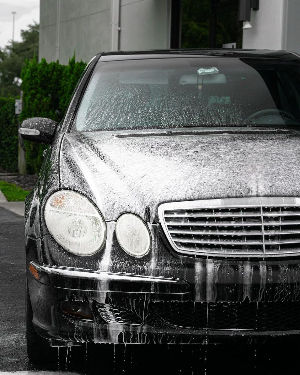 CARPRO HydrO2 glass and plastic surfaces stay clear with water beading.