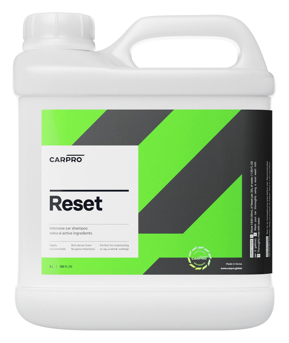 CARPRO Reset bottle front with a pH neutral formula safe for ceramic coatings