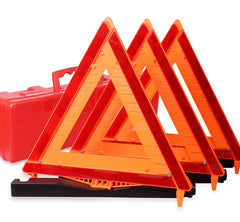 CARTMAN warning triangle folding design enables quick setup for roadside emergencies.