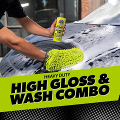 Chemical Guys Total Interior Cleaner: protects dashboards and fabrics.