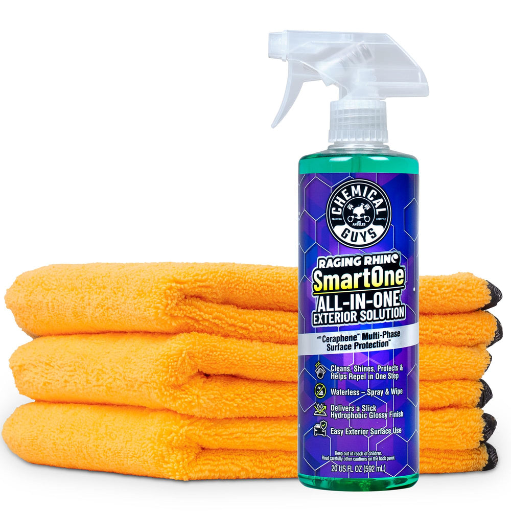 Chemical Guys Raging Rhino spray bottle enables fast waterless cleaning on the go.