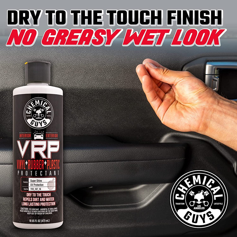 VRP kit packaging with bottle and two applicators for detailing.