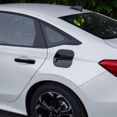 CKE side trim protects body edges while boosting Civic aesthetics.