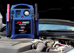 DC outlet view demonstrates powering 12V accessories during roadside tasks