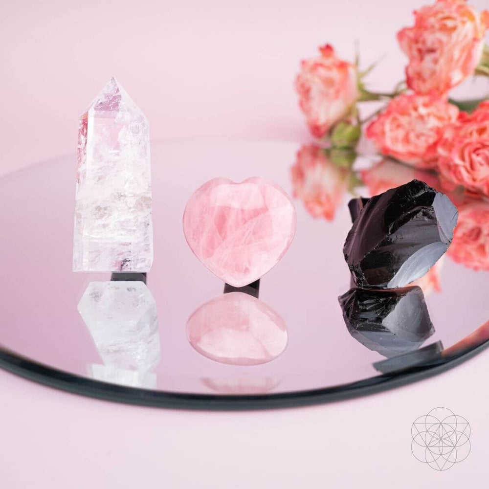 Conscious Items clear quartz vent clip promotes clear focus while driving.