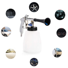 CPROSP Tornado car wash mitt protects surfaces while cleaning.